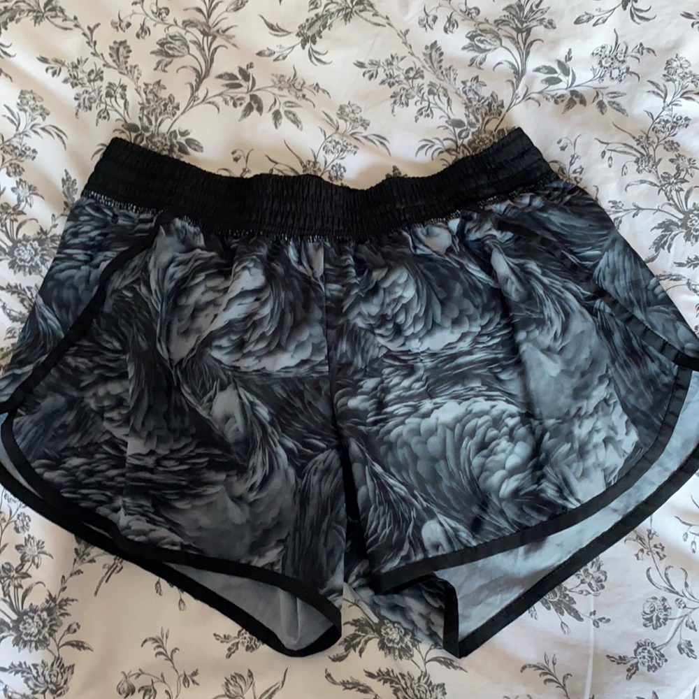 flower patterned shorts